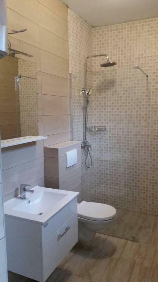 Apartmani Maris III Раб Екстер'єр фото
